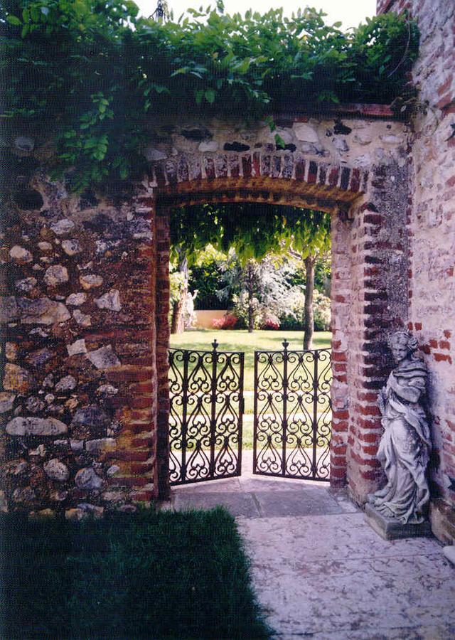 La Corte Dei Galli * Carre